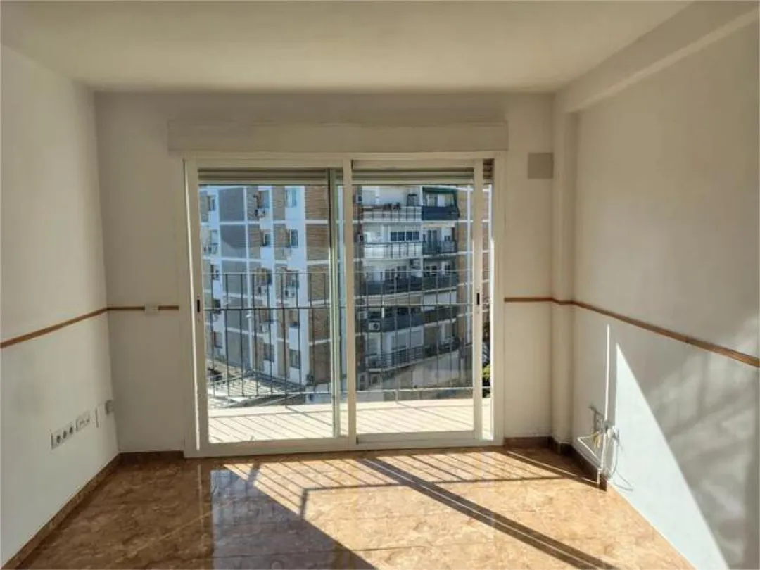 Piso en Carlos III - Foto 2