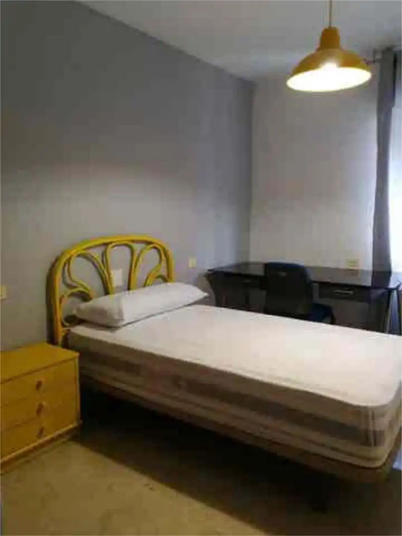 Piso en Camino Ronda - Foto 3