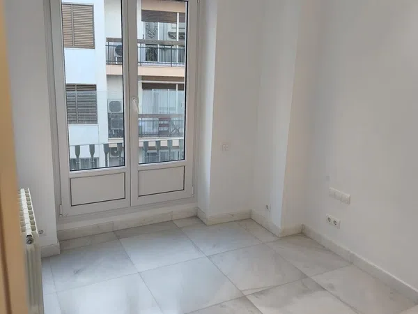 Piso en Plaza de Marià Benlliure, 12, Sant Francesc - Foto 3
