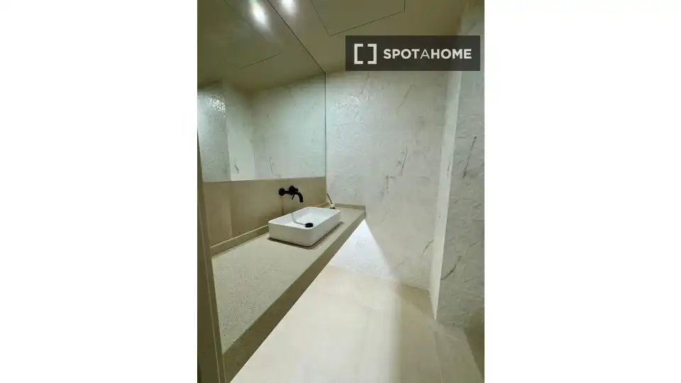 Piso en Santa Coloma de Gramenet - Foto 14
