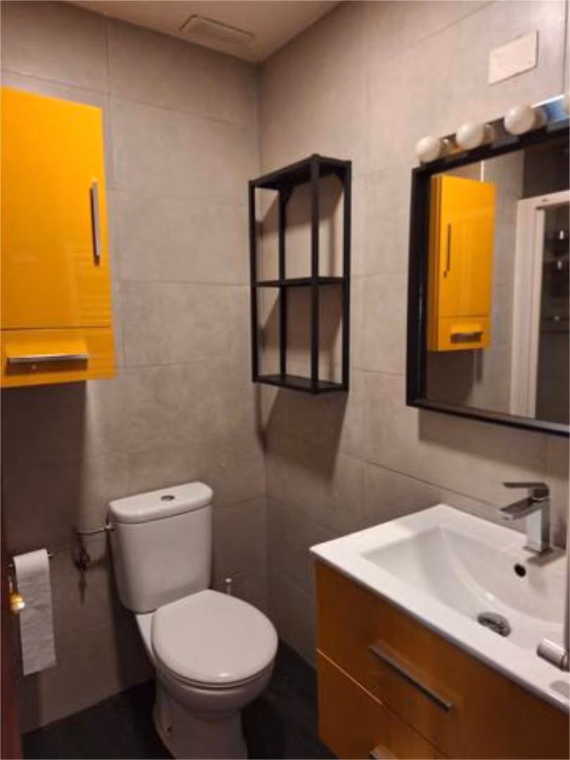 Piso en Alhóndiga - Foto 3