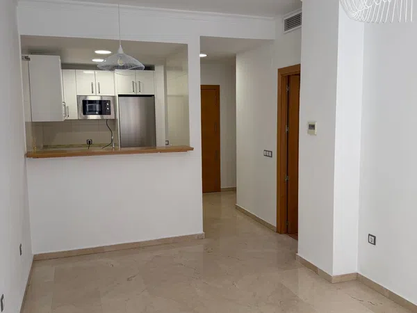 Piso en Calle Trinidad Grund, 32, Ensanche Centro - Soho - Foto 2