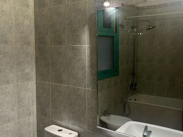 Alquiler de piso en Calle de Sagunt, 106 - Foto 5