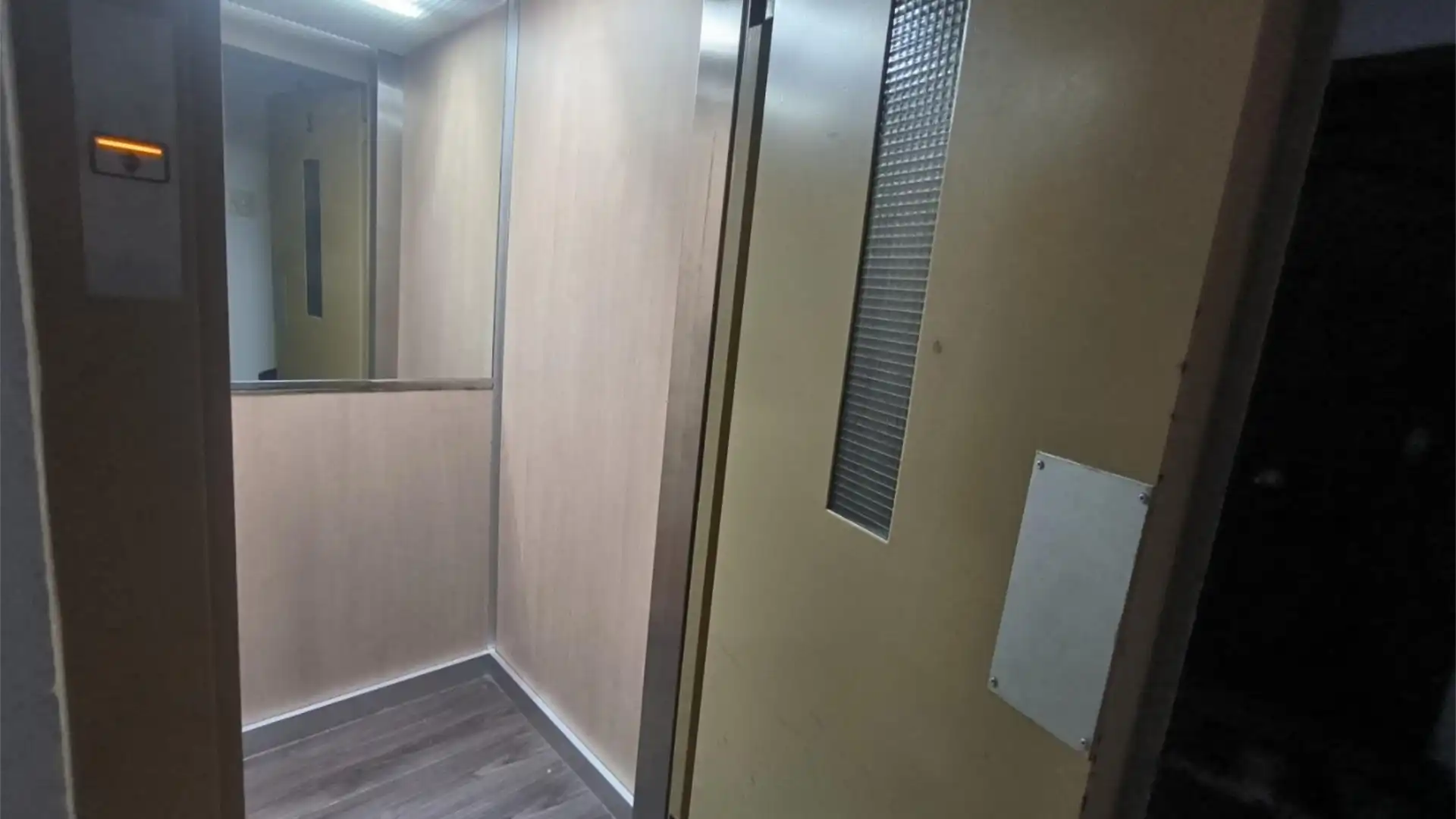 Piso en  Calle San Pedro de Alcántara 5 - Foto 5