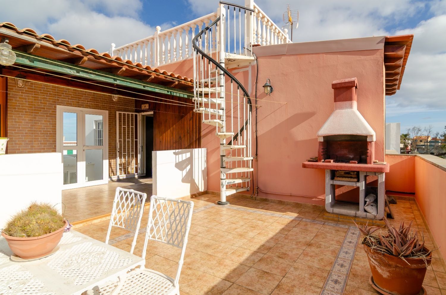 Chalet adosado en Barrio Escaleritas - La Feria - Foto 23