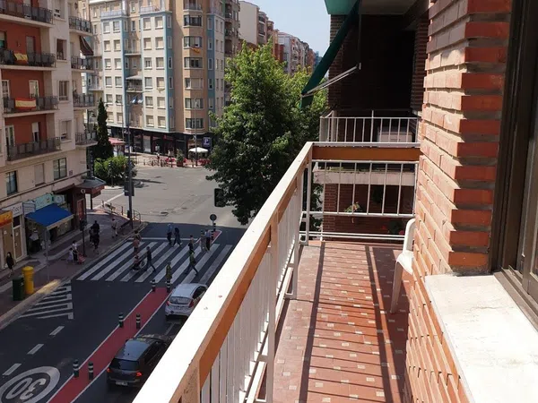 Piso en Calle General Vara de Rey, 32, Gran Vía - Foto 4