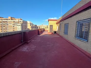 Piso en  Carrer del Monestir de Poblet 1 - Foto 5