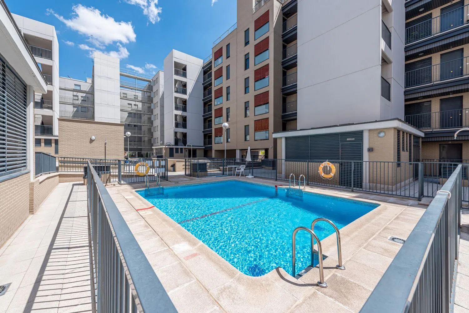 Piso en calle de Perseo - Foto 12