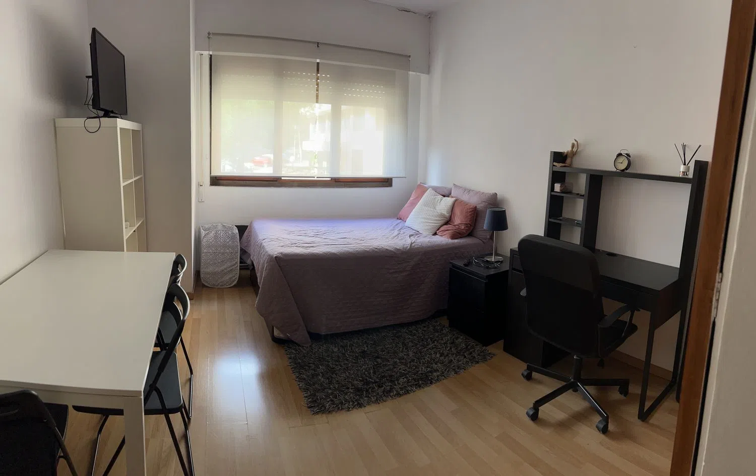 Estudio en calle de la Infanta Mercedes, 92 - Foto 2