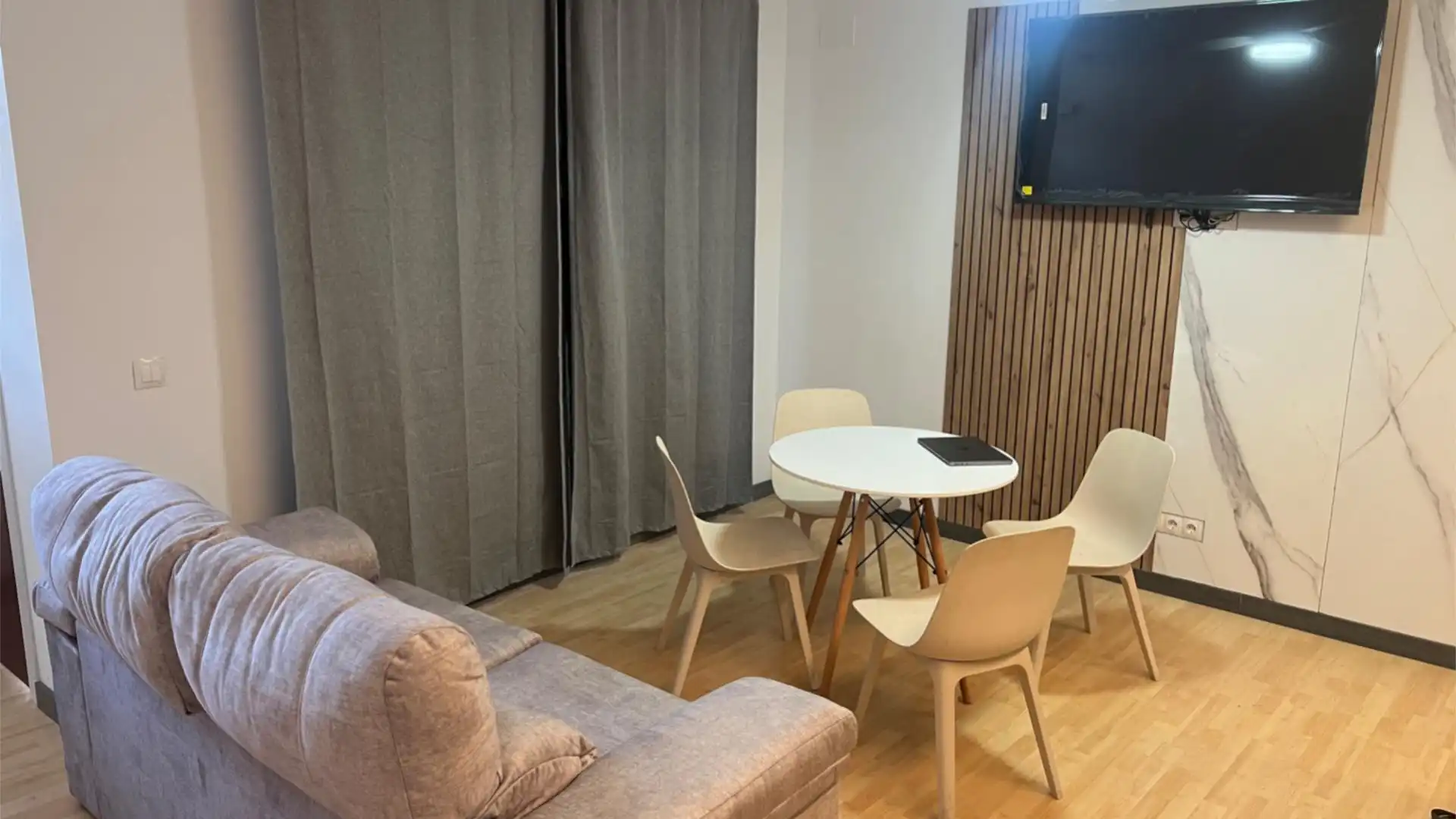 Piso en  Avenida Antonio Machado 2 - Foto 7