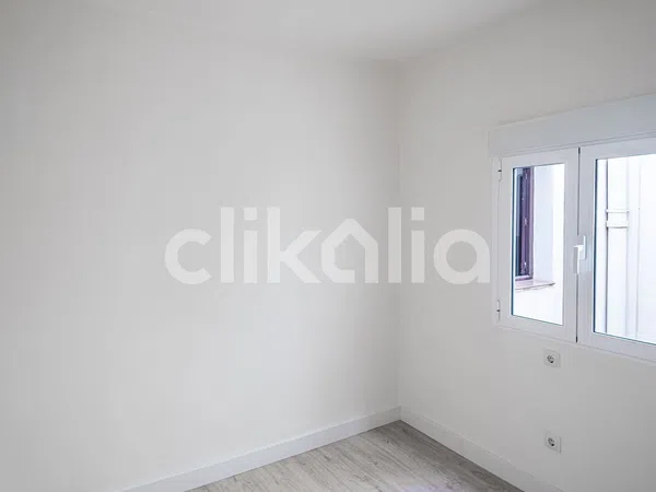 Piso en Calle de Sant Mateu - Foto 11