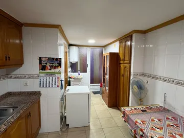 Piso en  Calle de Rigoberto Ferrer 24 - Foto 2