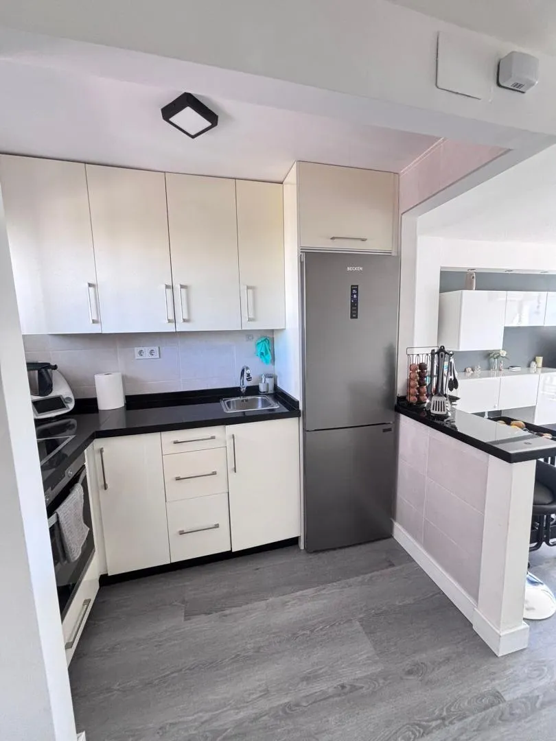 Piso en  Avenida de la Telefónica 2 - Foto 8