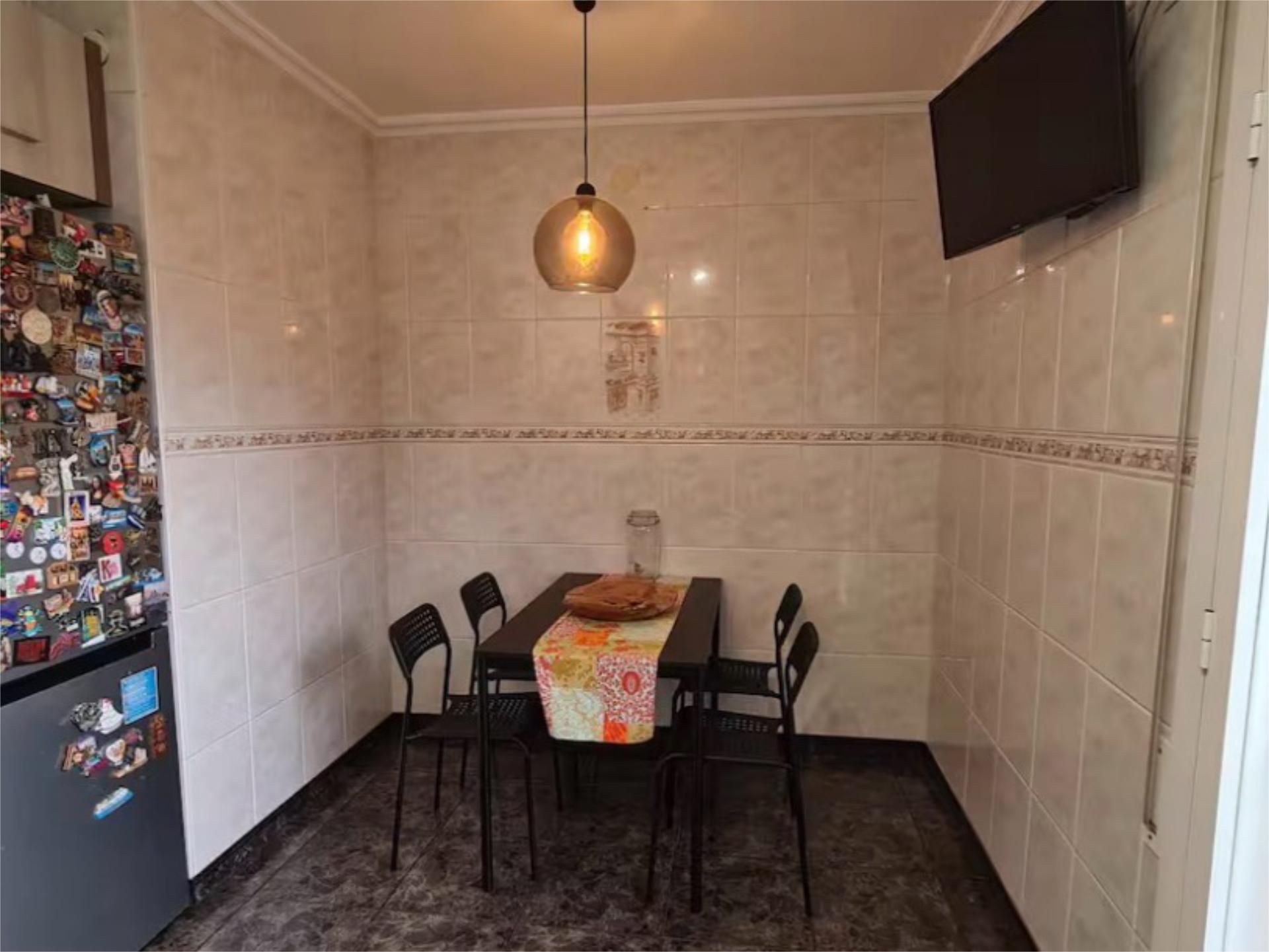 Piso en  Carrer Príncep de Viana 17 - Foto 6