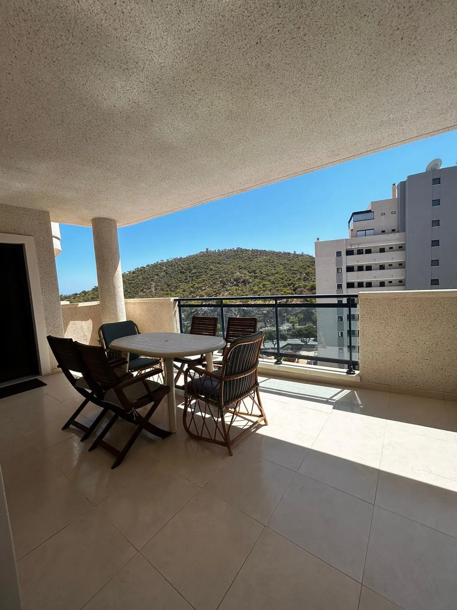 Piso en avenida Mestral, 1 - Foto 1