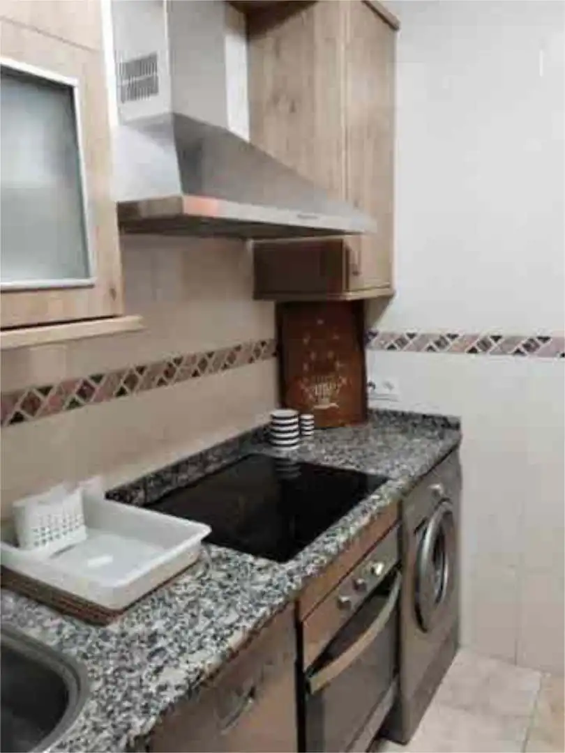 Piso en Ciudad Jardín - Foto 5