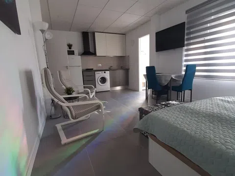 Estudio en calle Santa Anna, 26 - Foto 4