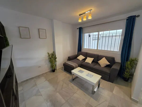 Chalet adosado en Poetisa, 1, Cártama pueblo, Cártama pueblo - Foto 4