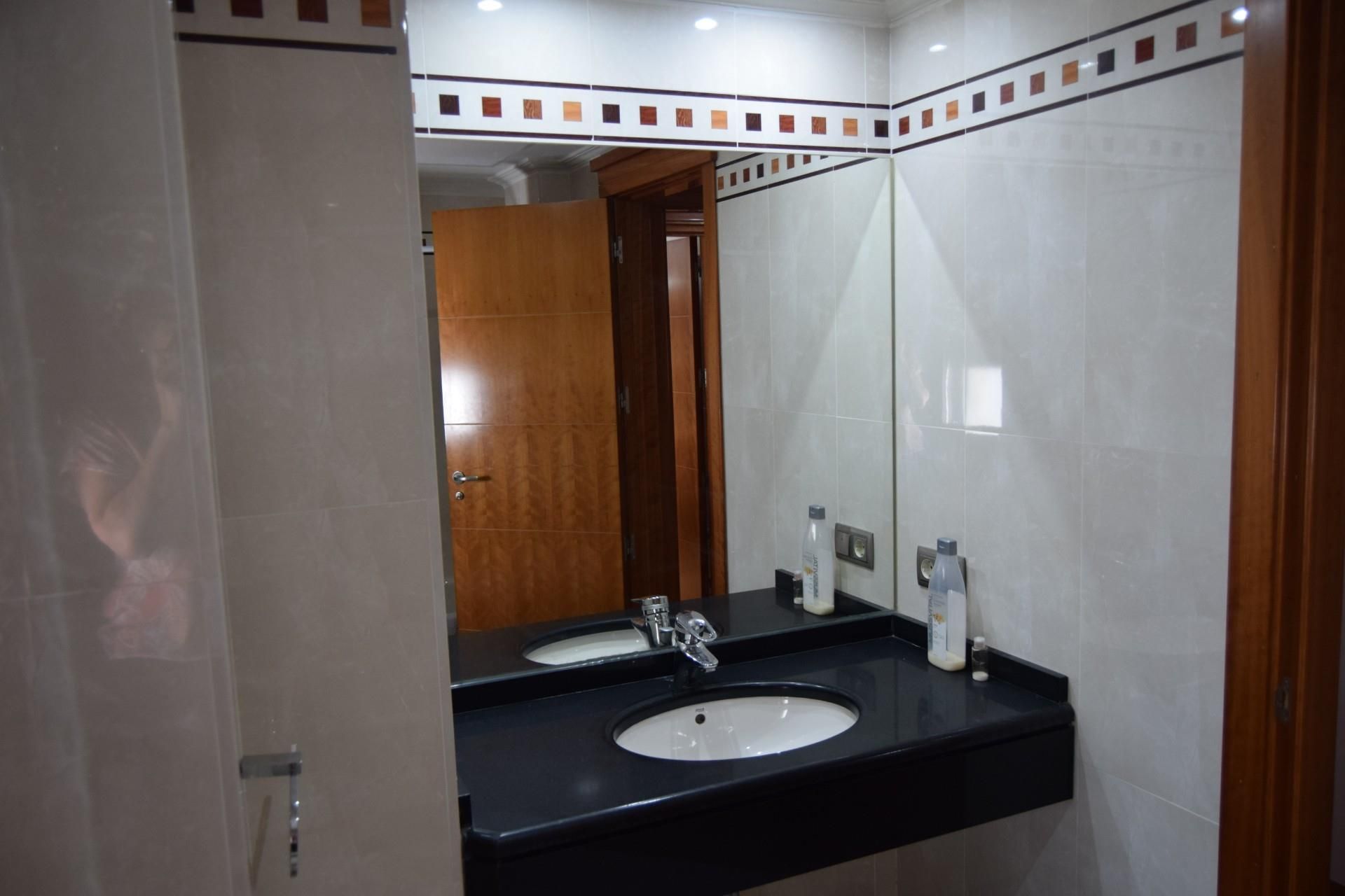 Piso en  Avenida del Gran Capitán 45 - Foto 13