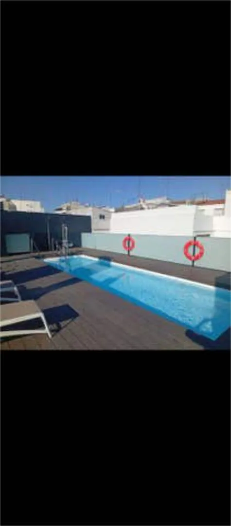 Ático en Los Remedios - Foto 1