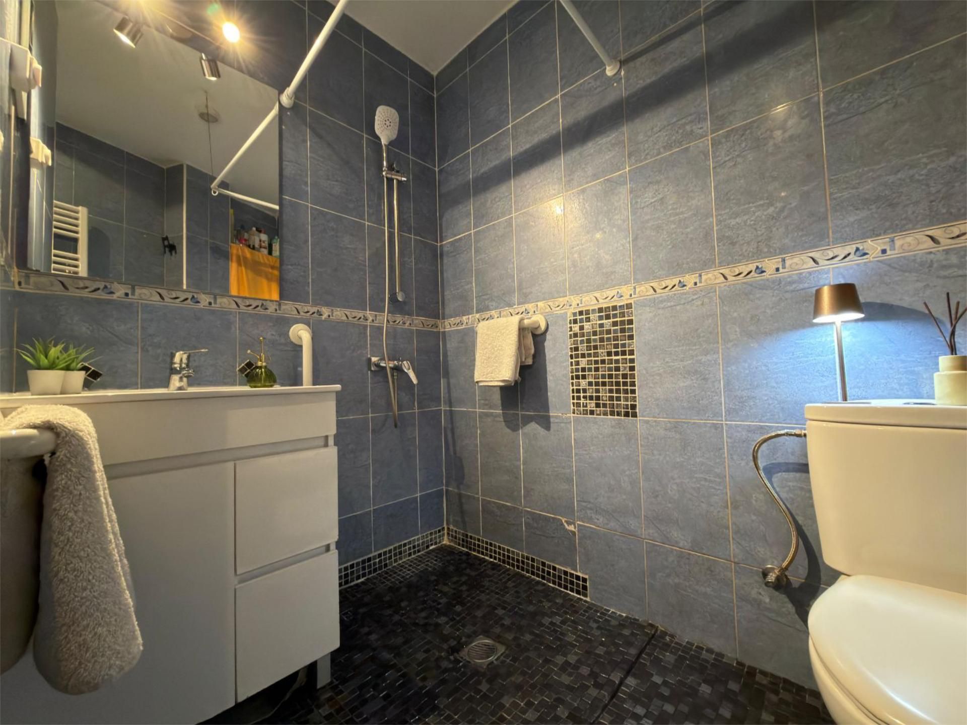 Piso en  Calle de la Dalia 5 - Foto 31