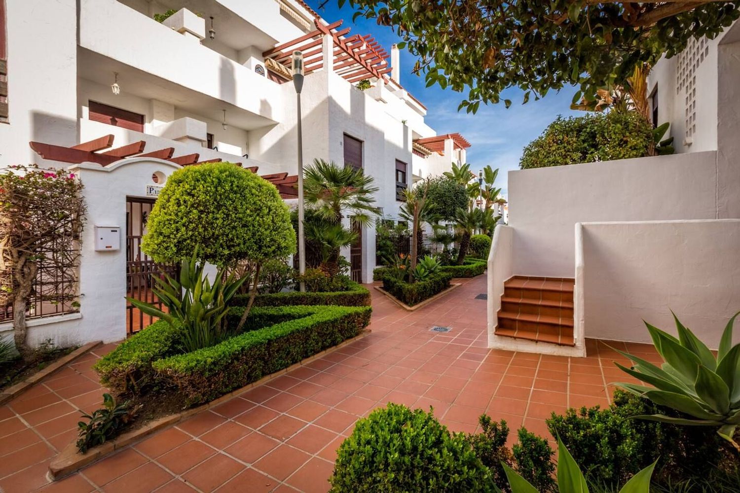 Piso en Barrio Nueva Andalucía - Foto 3