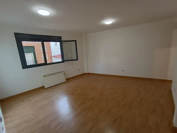 Piso en Cadalso de los Vidrios - Foto 2