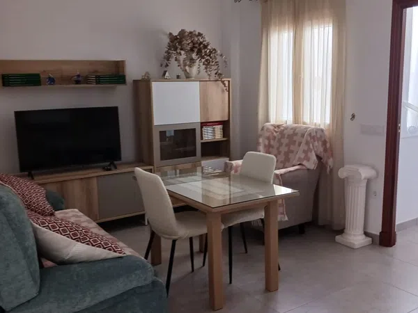 Casa o chalet independiente en Calle Vela y Mora, 24 Bajo - Foto 2