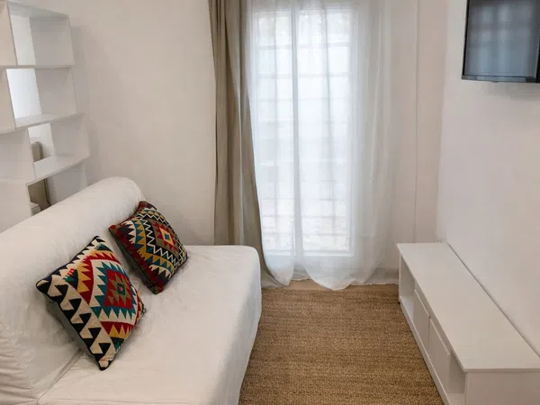 Estudio en avenida de la República Argentina, 8 - Foto 8