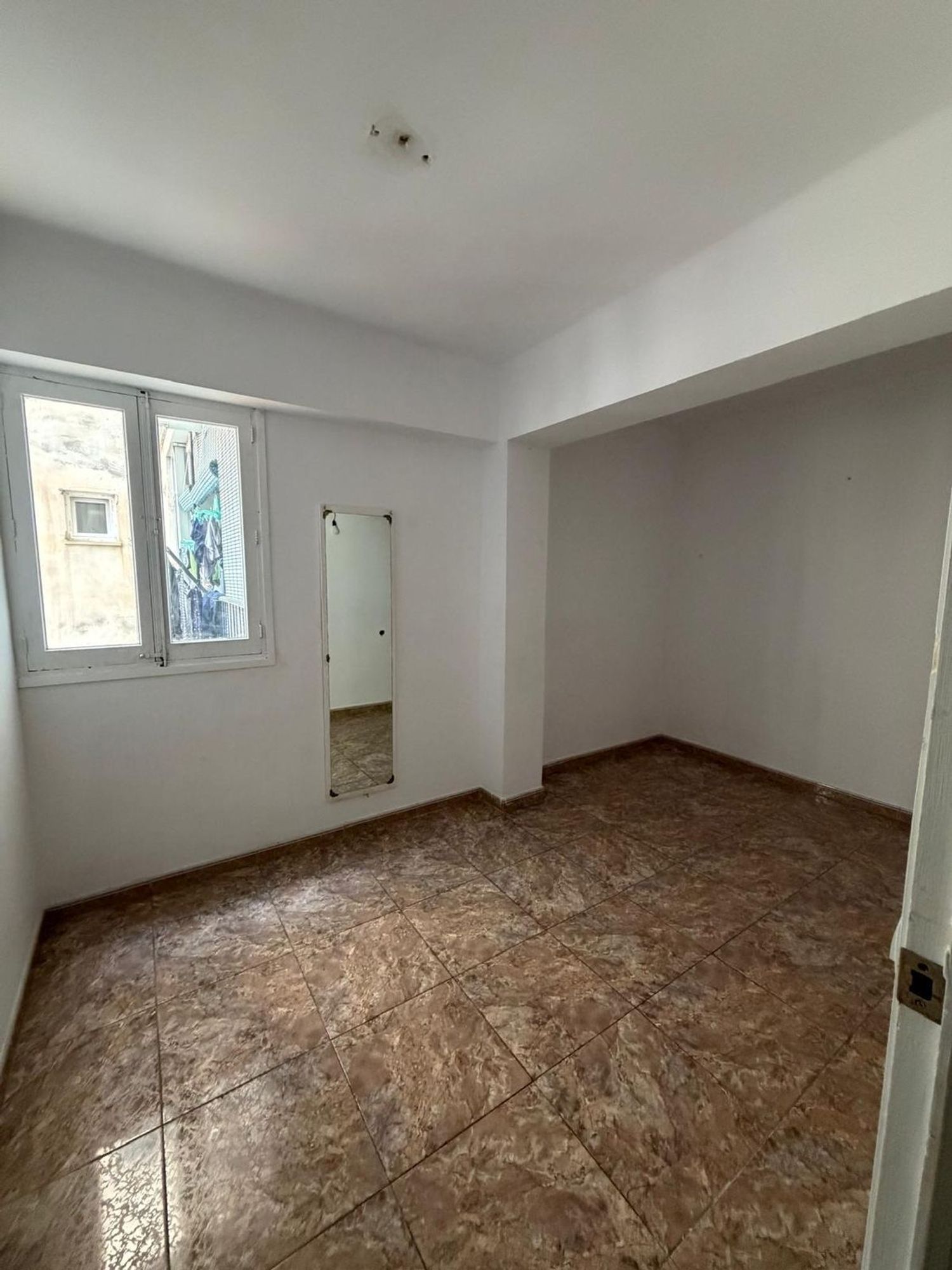 Piso en calle de Ramon Muntaner, 49 a - Foto 4