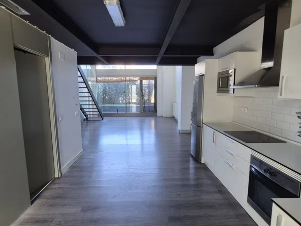 Estudio en calle de Huelva, 16 - Foto 2