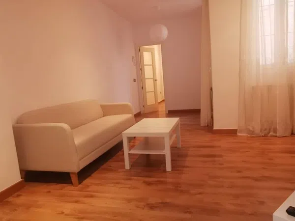 Piso en calle de Fernández de los Ríos, 1