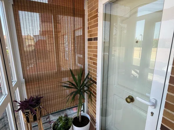 Chalet adosado en Avenida Castilla y León, 36 - Foto 4
