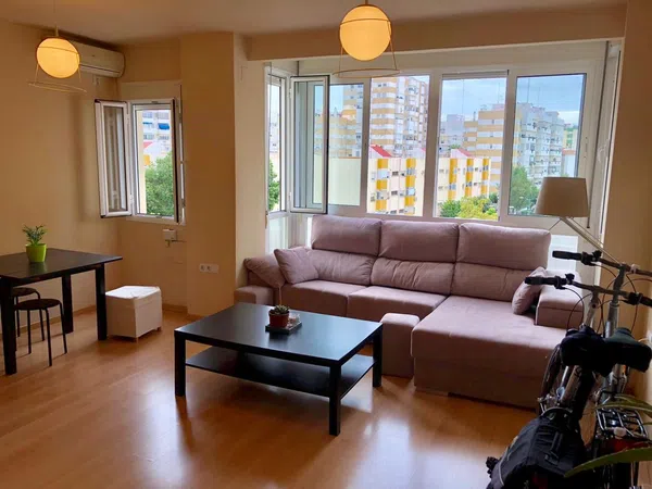 Piso en calle Cuarzo, 2