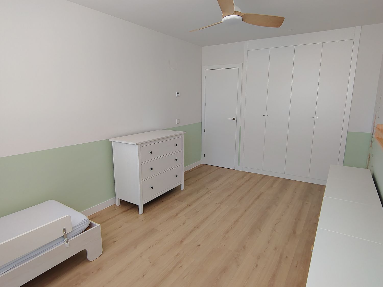 Chalet adosado en Primera Fase - Nuevo Tres Cantos - Foto 22