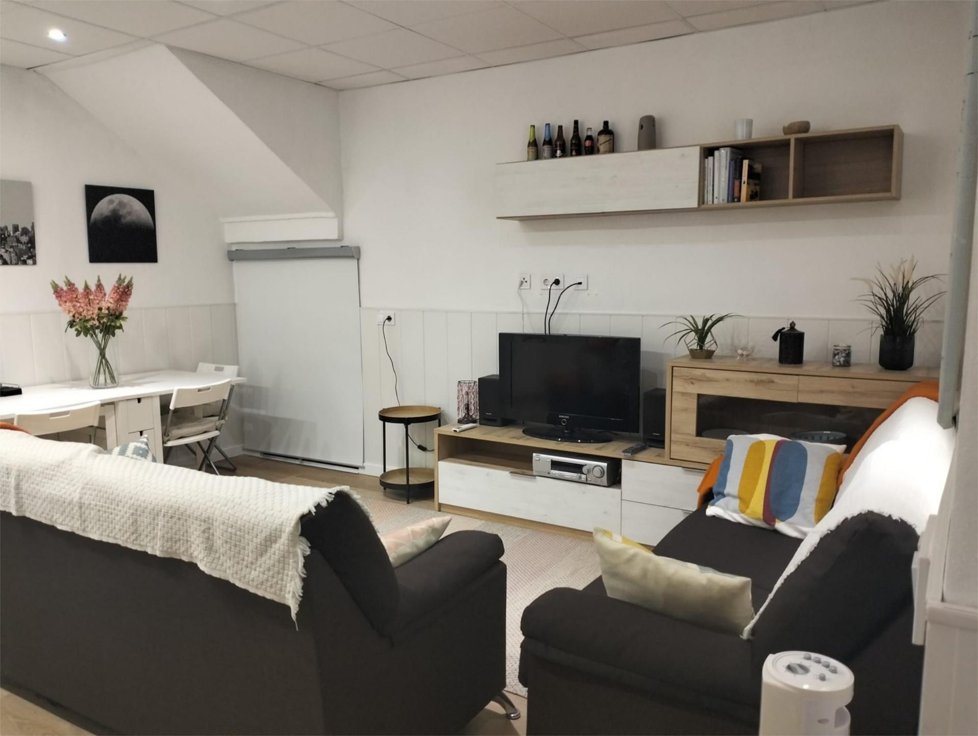 Planta baja en  Calle Ronda Carlota 7 - Foto 6