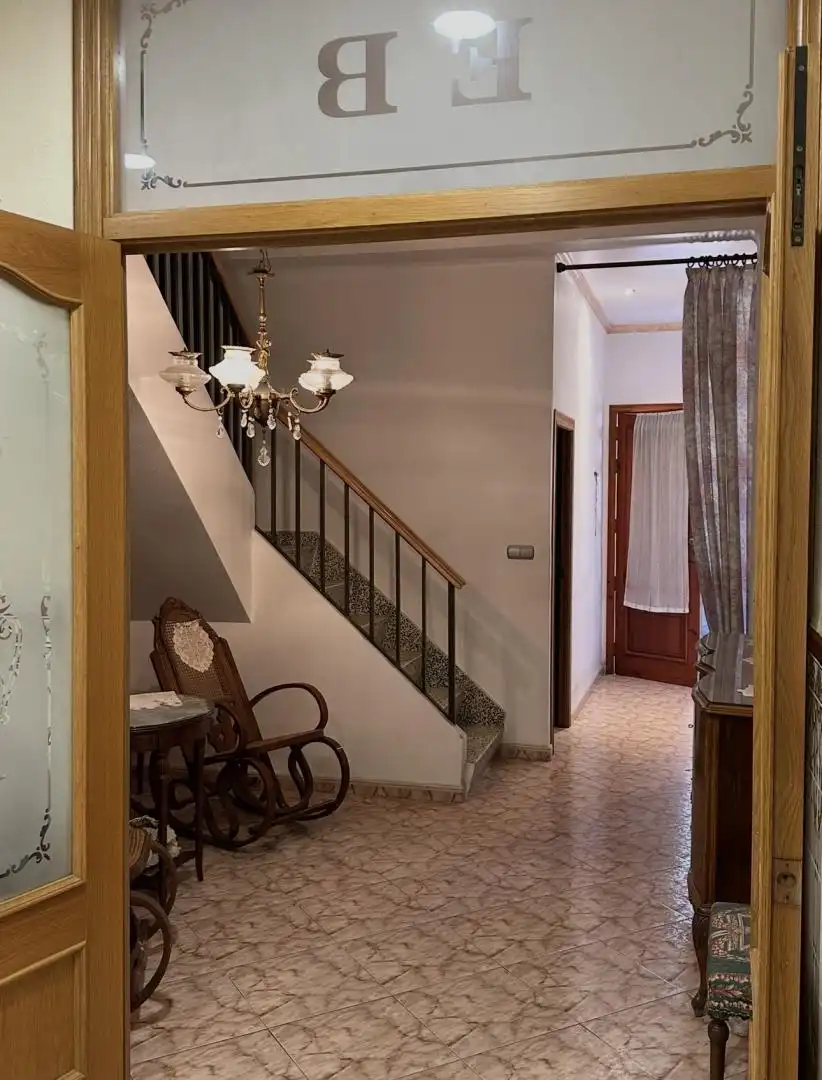 Casa adosada en  Carrer del Bon Aire 43 - Foto 2