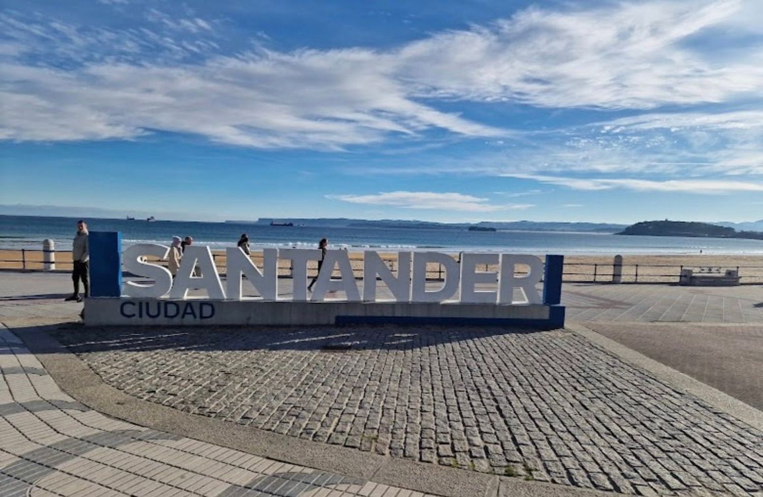 Piso en Avenida de Cantabria, 14, La Pereda, La Pereda - Foto 2