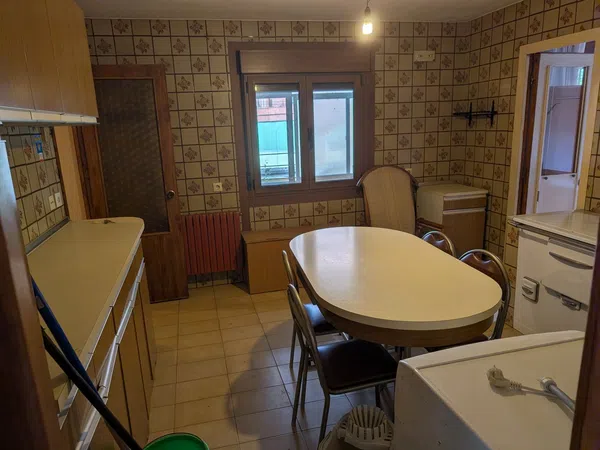 Piso en Calle Suárez Inclán, 15, San Claudio-Trubia-Las Caldas, San Claudio-Trubia-Las Caldas - Foto 2