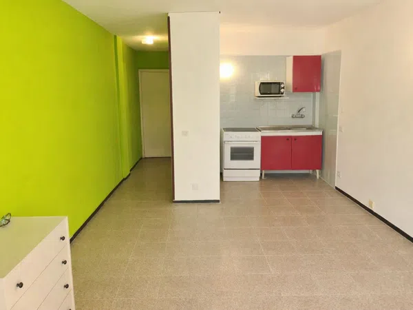 Estudio en Calle Hermanos Fernández Perdigón, 8 - Foto 6