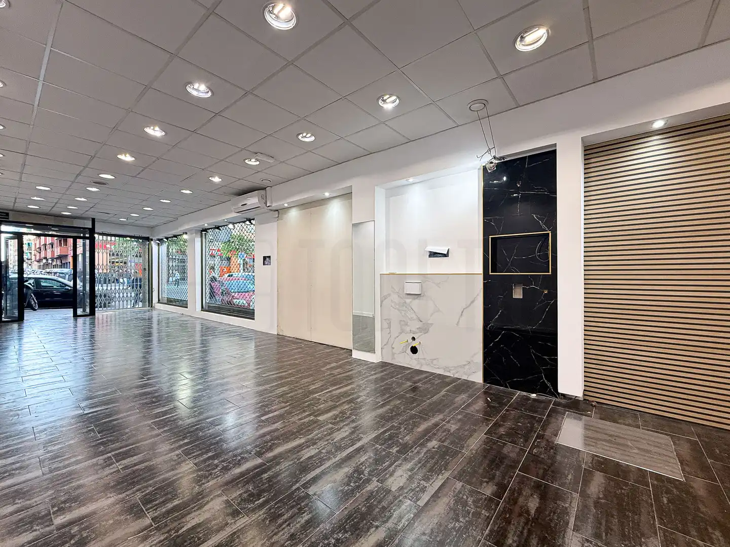 Local comercial en  Passeig dels Almogàvers - Foto 6
