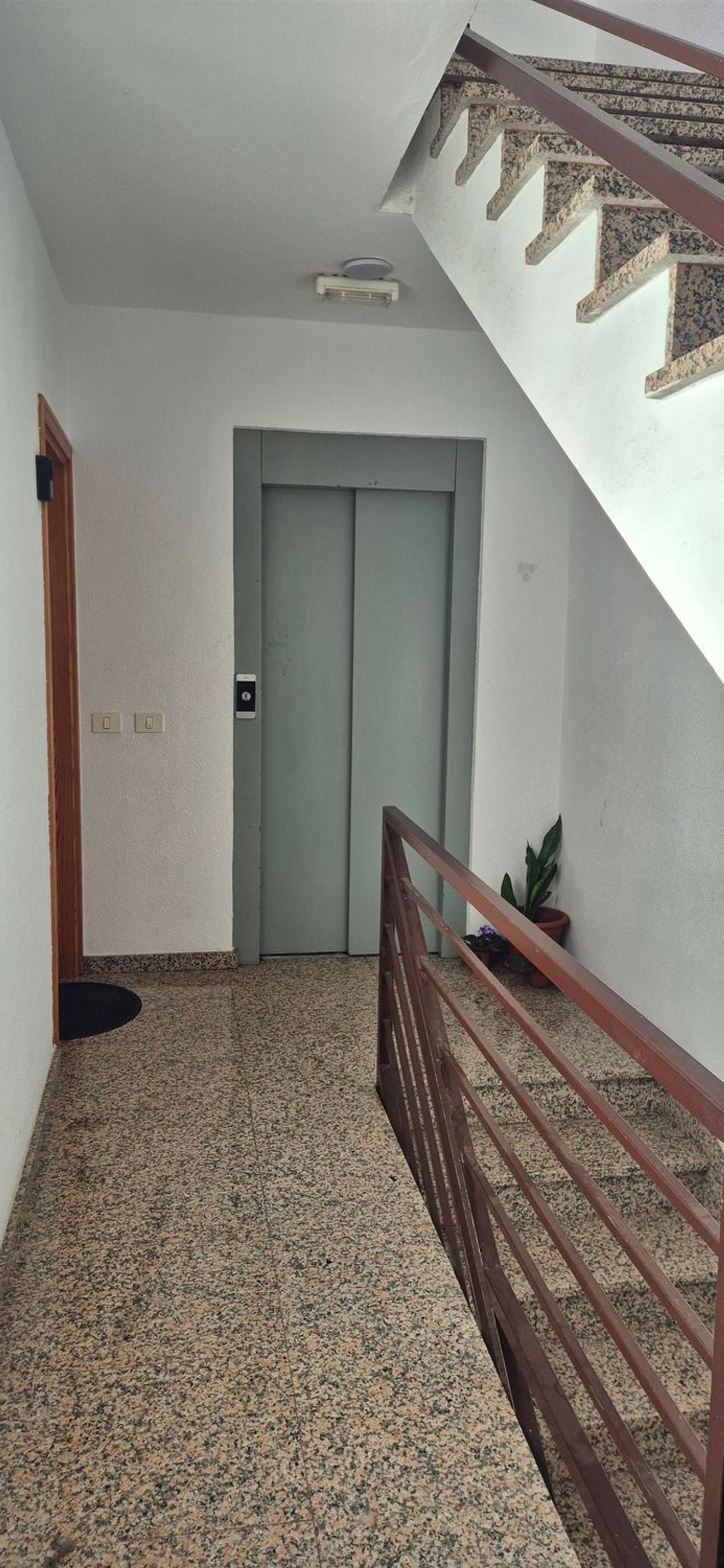 Piso en Calle Doña Perfecta, 205 - Foto 6