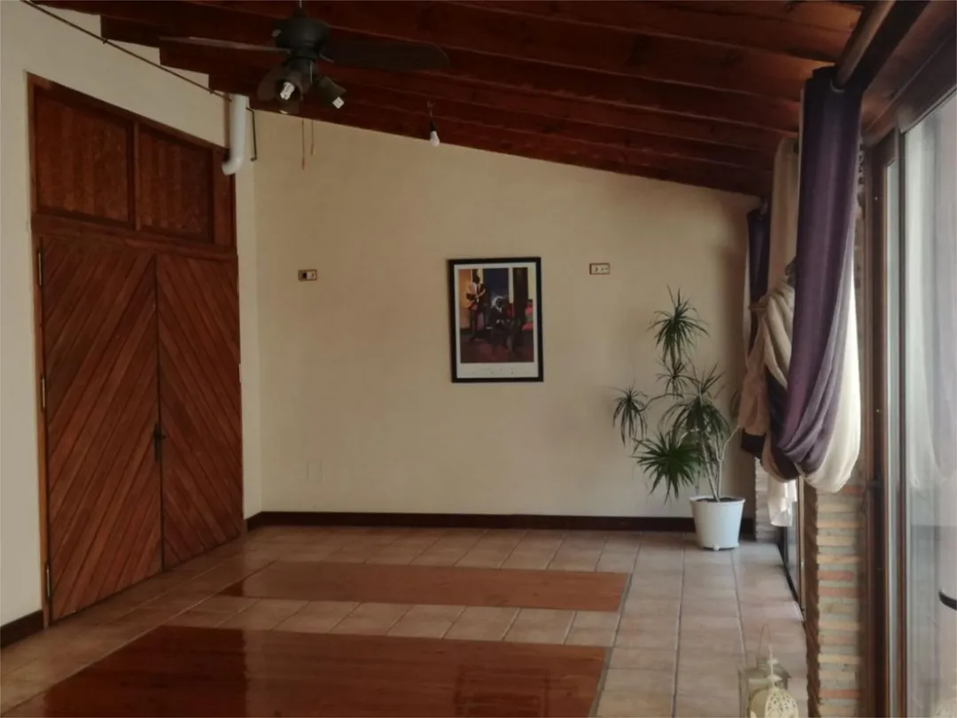 Casa adosada en  Calle Carrascos 18 - Foto 5