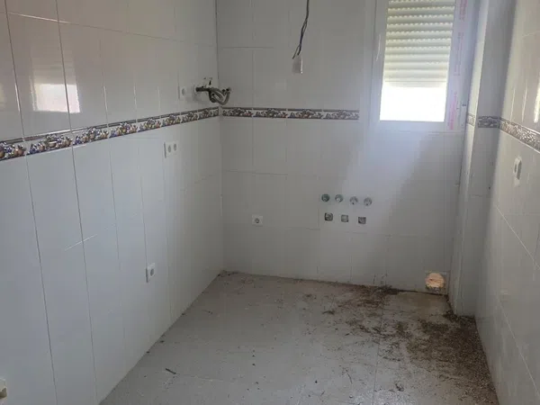 Piso en Avenida José Antonio, 20 - Foto 3