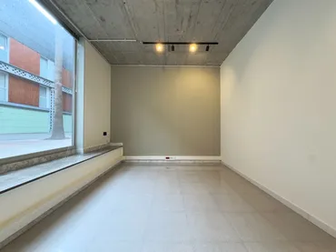 Local comercial en  Carrer del Pantà 92 - Foto 10