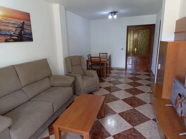 Piso en Avenida Castilla-la Mancha, 8 segundo a - Foto 2