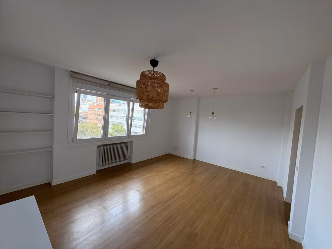 Piso en  Calle de la Infanta Mercedes 61 - Foto 4