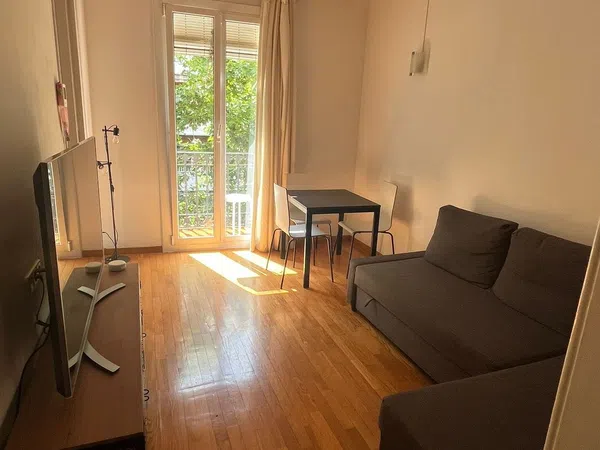Piso en consell de cent, 465