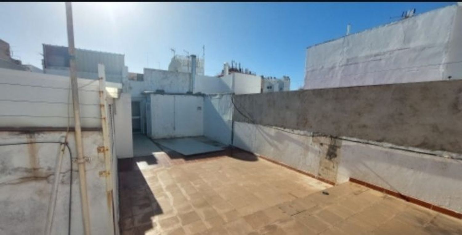 Casa o chalet independiente en Calle Doña Perfecta, 139, Schamann - Rehoyas - Foto 3