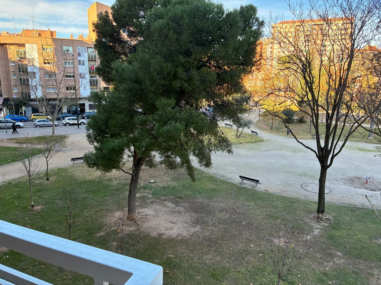 Piso en Barrio Pol Universidad Romareda - Foto 9